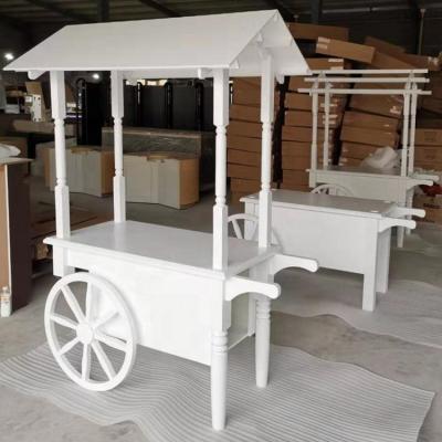 China Wedding Customized Wooden Wedding Candy Carriage For Wedding Decorations for sale