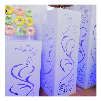 China 2021 popular wedding square column sturdy acrylic pedestal for wedding decoration for sale