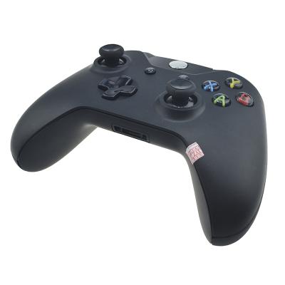 China Touch Buttons 100% New Gamepad Controle For Xbox One Controller With 3.5mm Wireless Earphone Jack for sale