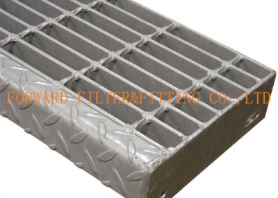 Chine Plat d'acier au carbone/fer/en aluminium anti de dérapage avec la préparation de surface galvanisée à vendre