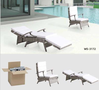 China 2021 Modern Outdoor Rattan Lounging Beach Chair Foldble Mat Chair Lounge Footrest Beach Relaxing Aluminum Folding Extended Chairs for sale