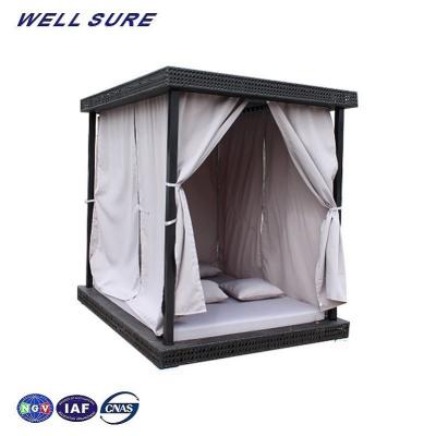 China Modern Wholesale Waterproof Lightfastness Sun Fun Rattan Garden Sets Outdoor Sun Bed Furniture for sale