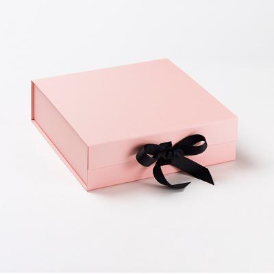 China 2021 Recyclable New Design And Hot Sale Box For Hair Extension Gift Cardboard Book Shaped Box Packaging With Satin Silk Insert - Buy for sale