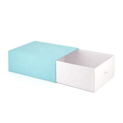 China Biodegradable Fancy Cardboard Fancy Logo Small Pull Out Ribbon Packaging Box Green Drawer Customized Hard Style Slipping Paper Gift Box for sale