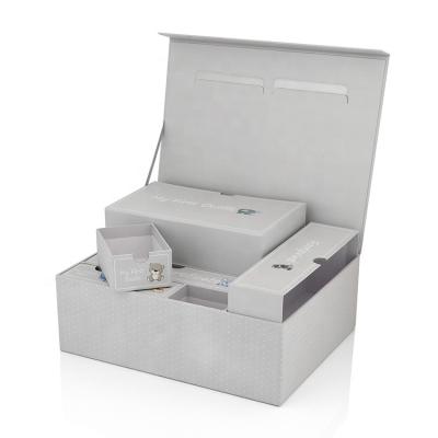 China Wholesale Custom Recyclable Fancy Logo Rigid Slide Out Drawer White Apparel Packaging Paper Sliding Paper Box Gift Box With Ribbon for sale