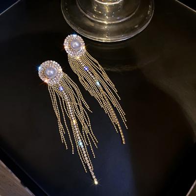 China FASHIONABLE pearl pendant long tassel temperament high atmosphere exaggerated earrings 2021 new for sale