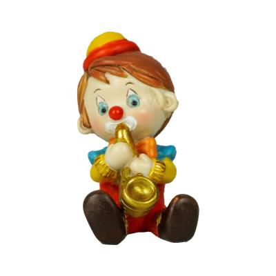 China Europe wholesale home decor resin clown tabletop mini figurine with blowing saxophone for sale