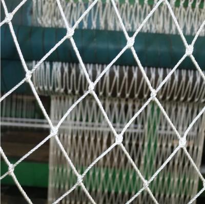 China High Strength White Square Mesh Knotted Golf Safety Netting for sale