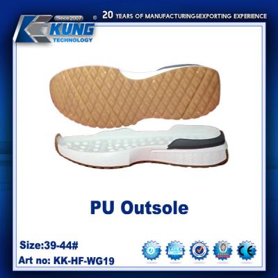 Cina Customized Color Rubber PU EVA Outer Sole Nontoxic Waterproof 39 - 44 Size in vendita