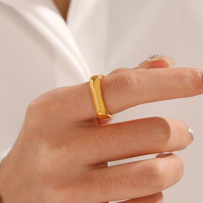 China High Quality Punk 18K Gold Plated Stainless Steel Ring Jewelry White Shell Opal Rings For Women for sale