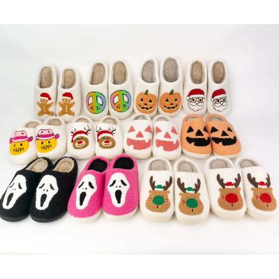 China Light Weight Halloween Pumpkin Christmas Cute Fuzzy Ghost Face Evil Eye Bad Bunny Slippers Slides Ladies Winter Indoor Warm Smiley Slippers for sale