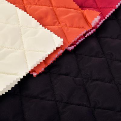 China Waterproof classic double face diamond pattern quilted lining fabric with different padding for winter coat for sale