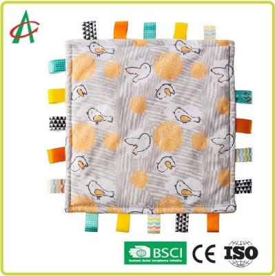 China 3.2 Pounds Newborn Comforter Toy 12x12 Inches Printing Tag Blanket for sale