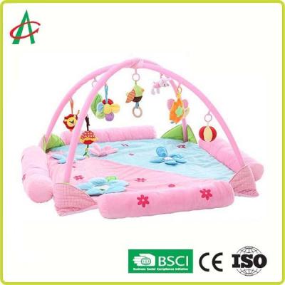 China L68cm Washable Baby Play Mat With Mini Toys ISO9001 Approval for sale