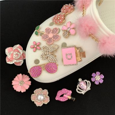 China Custom Clog Charm Jugs Wholesale Luxury Shoe Charms Metal Bling Designer Clog Charms Accessories Decoration For Shoe for sale