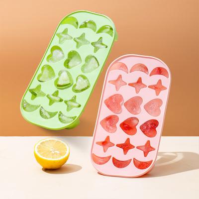 China Viable Silicone 16 Grids Compartment DIY Creative Frozen Ice Maker Mold Soft Silicone Ice Cube Tray With Lid for sale