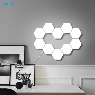 China Modern Rebow Drop Shipping Minimalist White Honeycomb Touch DIY Shape Magnet Sticker Led Hexagonal Wall Lamp for sale