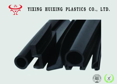 China Flat Car Door Rubber Seal Strip With High Temperature Risistance for sale