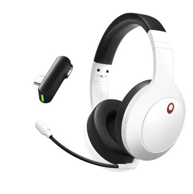 China Immersive 2.4ghz Wireless Gaming Headsets With Microphone And Surround Sound for sale