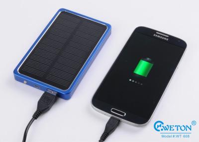 Chine Banque portative d'énergie solaire du chargeur 4000mAh de secours, chargeur de téléphone d'énergie solaire à vendre