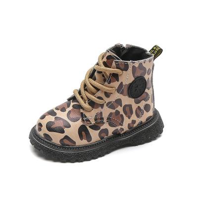 China 2020 Fashion Leopard Kids Girl Martin Boots Breathable Antiskid Kids Baby Trainers Ankle Waterproof Leather Shoes for sale