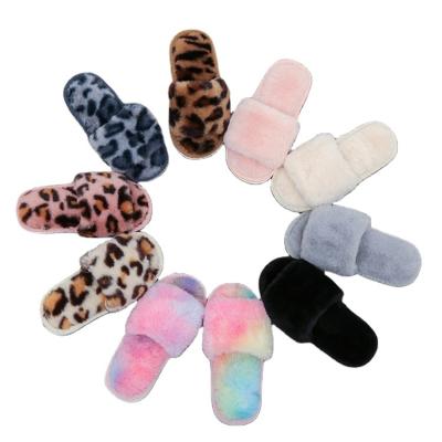 China Anti-Smell Kids Fuzzy Flat Spa Fluffy Open Toe House Shoes Indoor Outdoor Slip On Memory Foam Slide Sandals for sale