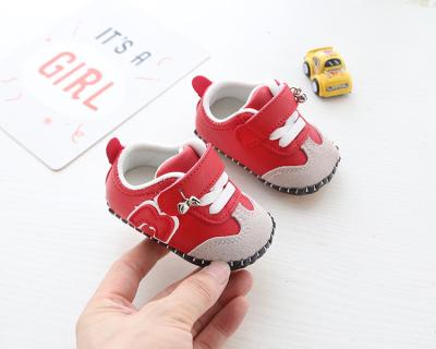 China Spring&Autumn New Style Breathable Wholesale Walking Shoes With Bell Baby Shoes Unisex for sale