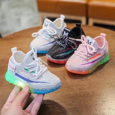 China Breathable Hot Selling Baby Sports Shoes Fashion Leisure Baby Mesh Shoes Boys And Girls LED Sneakers Flash for sale