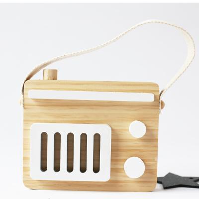 China Home Decorative Gift Art Minimalist Creative Wooden Radio Party Decoration for sale