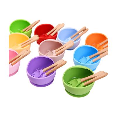 China Baby Free Suction Silicone BPA Food Grade Feeding Bowl Set With Spoon Plastic Feeding Bowls Sets For Kids for sale