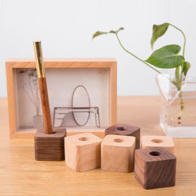 China Creative Solid Wood Pen Holder Pen Holder For Small Fashion Personality Simple Wooden Pen Holder Desktop Decoration Accessories for sale