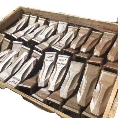 China 2.5CM Height Alloy Steel Excavator Bucket Teeth Stiff Forged Bucket Teeth for sale