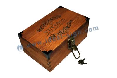 China Natural Paulownia Wooden Wine Gift Boxes With Engrave Technics For Advertising for sale