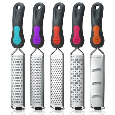 China Stainless Steel Viable Lemon Zester Peeler Manual Rotary Vegetable Grater for sale