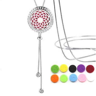 China Bomei Cute Sunflower Design 316L Stainless Steel Crystal Aroma Essential Oil Diffuser Adjustable Necklace Jewelry 2019 New for sale