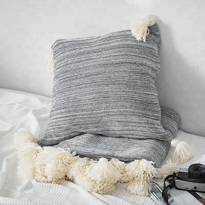 China Simple New Design Amazon Hot Sale Knit Full Cotton Sofa Cushion Cover With Tassel for sale