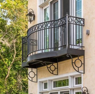 China Traditional Hot Galvanized Classic Iron Balcony Fence for sale