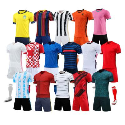 China Soccer Uniforms Mens And Womens Sets For Club Mens Custom Sublimation Soccer Number Name OEM Team Customized Kids Jersey Kits for sale