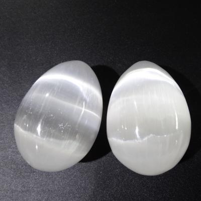 China China Wholesale Natural High Quality White Egg Healing Selenite Crystals Gypsum Clear Eggs For Home Decoration for sale