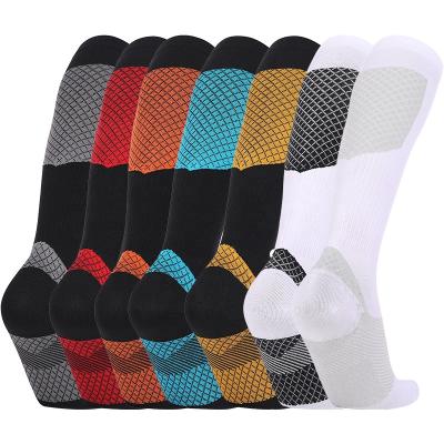 China Breathable Sports Socks Improve Blood Flow Sports Knee High Compression Socks for sale