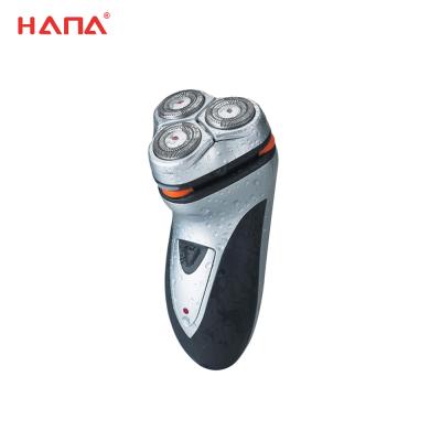 China Triple Blade Electric Household Appliances Personal Razor Rechargeable Shaver for sale