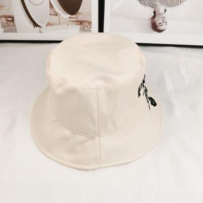 China Brand Hats Correct character designer fabric fashion luxury brand P logo bucket hat summer white famous beach hat waterproof for sale