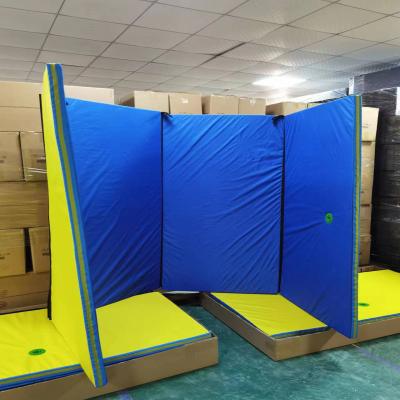 China 12*6 Spliced Floating Water Pad OEM ODM XPE Foam Lake Floats For Water Sports Equipment for sale