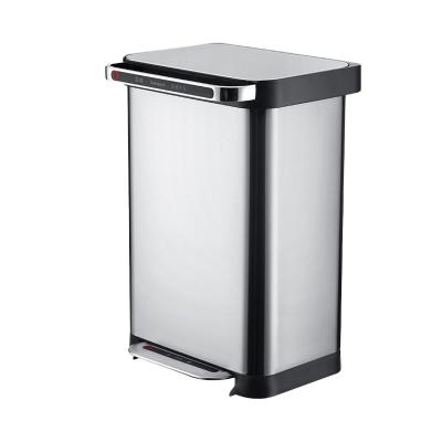 China Hot Sale 13 Gallon Sustainable Kitchen Trash Compactor Trash Stainless Steel Squeeze Trash Can 50L With Pedal Te koop