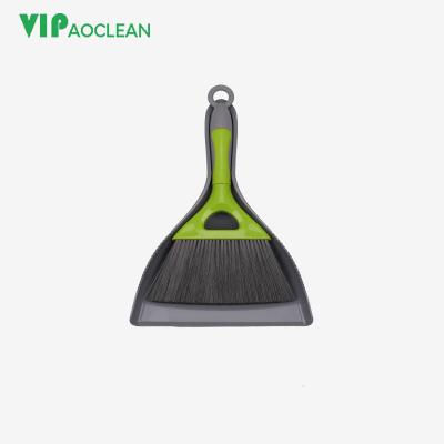 China VIPaoclean home making small broom and dustpan set for office for sale