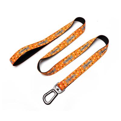 China Best Stocked Equipment Fashion Designer Friendly Pet Supplies & Dog Leads Retractable Polyester Pet Leash for sale