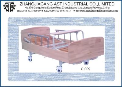 China Homecare Wooden Manual Two Function ICU Hospital Bed for Hospital Two Crank for sale