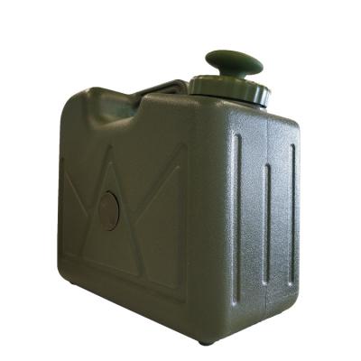 China Eco - Friendly 15L Personal Portable Hand Pump Tank With Pleated And UF Water Filter Outside for sale