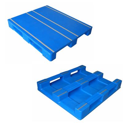 China Anti-Slip Rubber Plastic Pallet Heavy Duty Steel Tubes Reinforced Plastic Pallet Recycled Shipping Pallets for sale