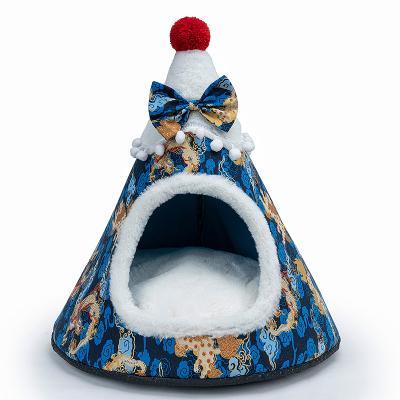 China Hot Three-dimensional Sponge Stocked Cat For Nest New Year Autumn And Winter Pet Nest Tent Hat Shape Creative Kennel And Christmas for sale